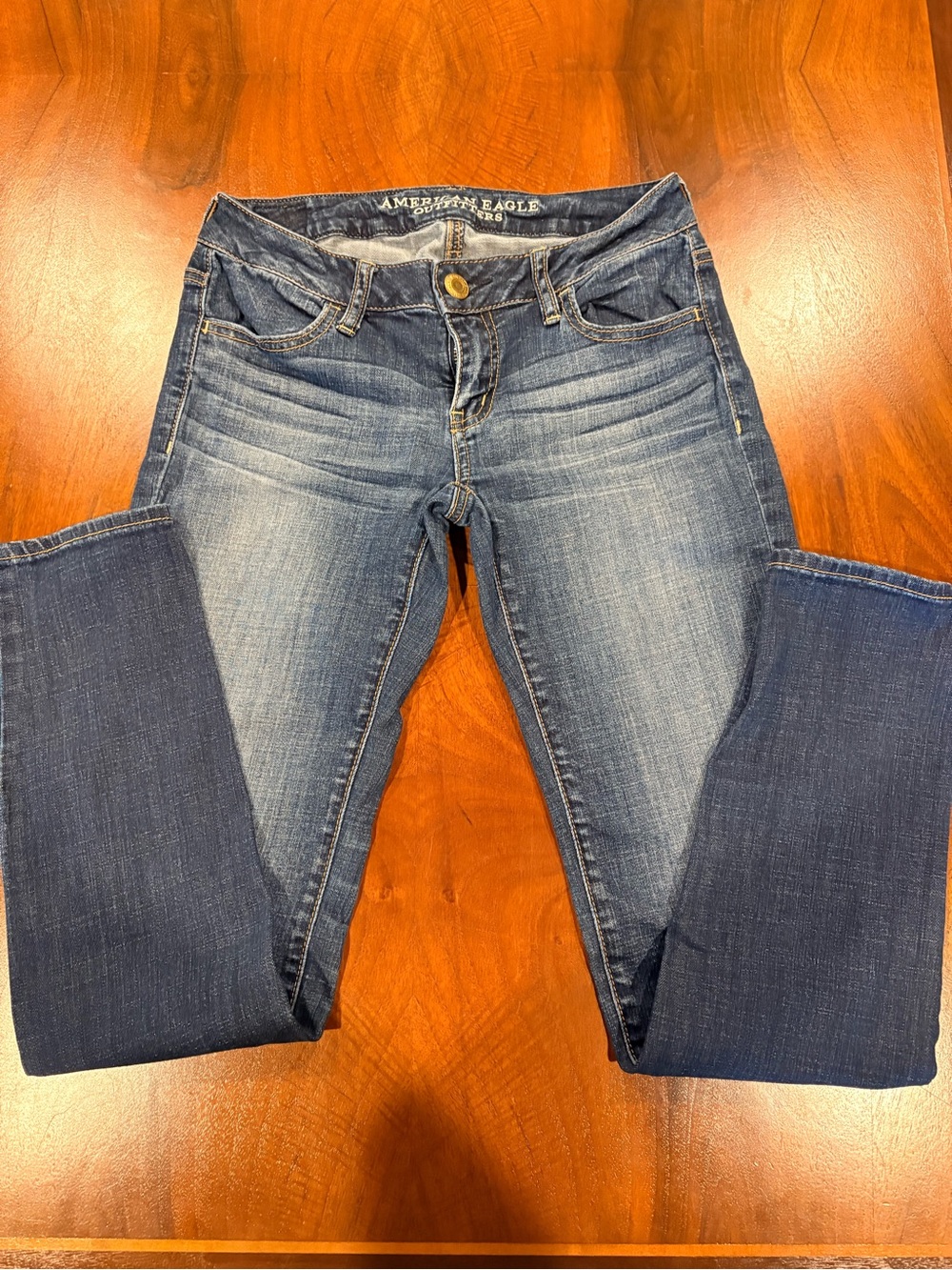 American Eagle Outfitters Women's Dark Blue Skinny Jeans, size 0